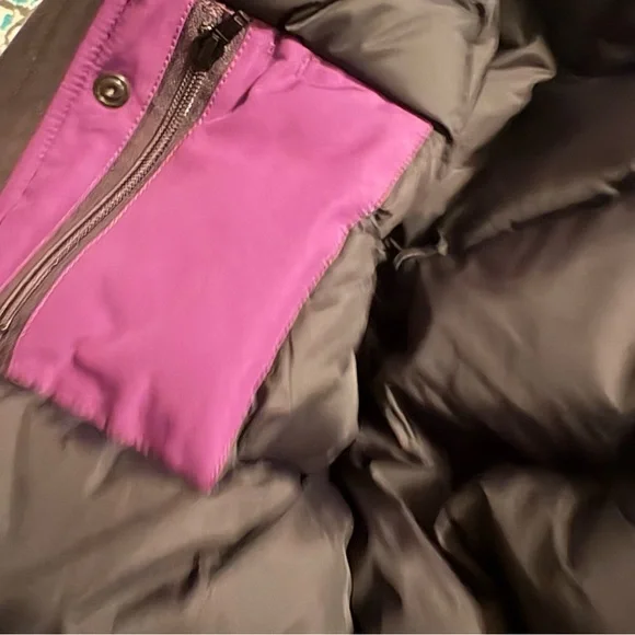 Canada Goose Youth Rundle Bomber 10/12 - Picture 6 of 14